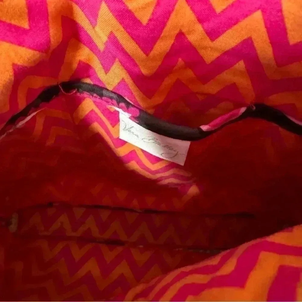 Vera  Bradley Ziggy Zinnia Pink Orange Floral Iconic Hipster Crossbody Zip Bag - Picture 7 of 9